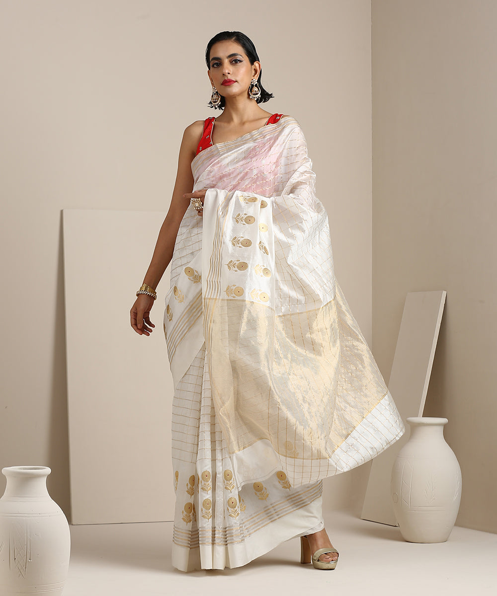 Handloom_White_Chanderi_Silk_Saree_With_Zari_Checks_And_Floral_Motifs_WeaverStory_02