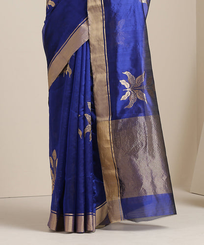 Handloom_Blue_Chanderi_Silk_Saree_With_Zari_Boota_and_Golden_Border_WeaverStory_04