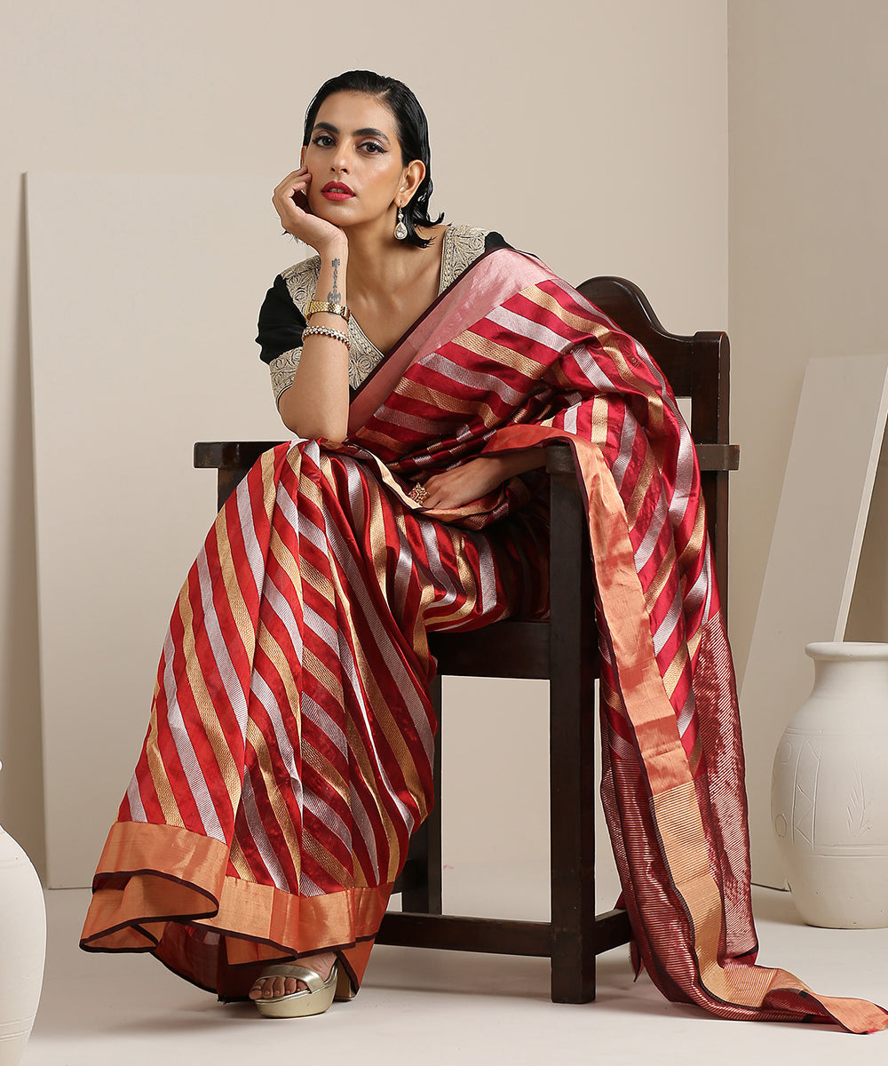 Maroon_Handloom_Pure_Chanderi_Silk_Saree_with_Gold_And_Silver_Zari_Aada_Bel_WeaverStory_01