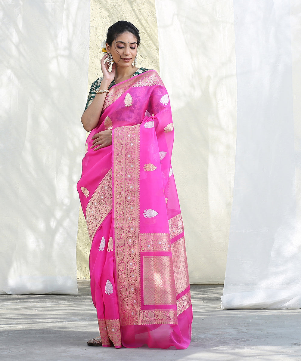 Handloom_Hot_Pink_Kora_Silk_Banarasi_Saree_With_Gold_And_Silver_Leaf_Booti_WeaverStory_02