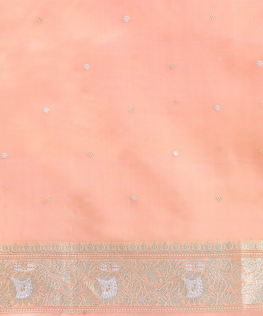 Peach_Handloom_Kora_Silk_Banarasi_Saree_With_Gold_And_Silver_Zari_Booti_WeaverStory_05