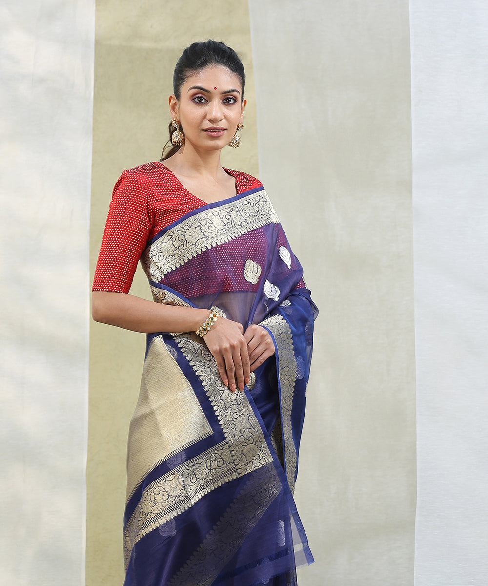 Handloom_Blue_Kora_Silk_Banarasi_Saree_With_Gold_And_Silver_Zari_Booti_WeaverStory_01