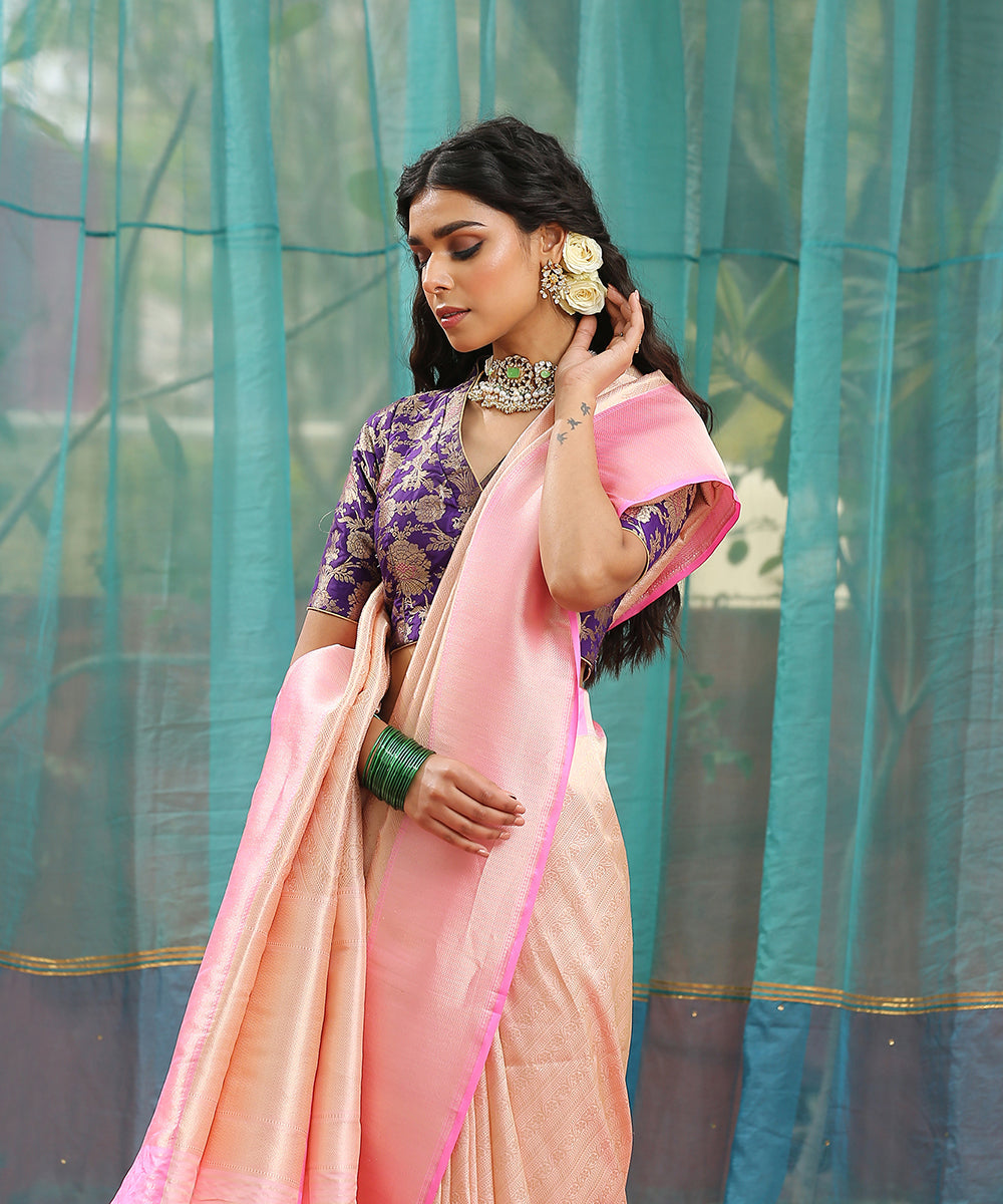 Handloom_Blush_Pink_Kimkhab_Pure_Katan_Silk_Banarasi_Saree_With_Candy_Pink_Kadhiyal_Border_WeaverStory_01