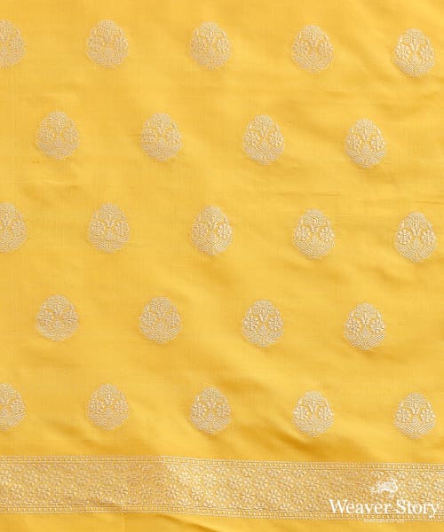 Yellow_Handloom_Pure_Katan_Silk_Kimkhab_Banarasi_Saree_With_Kadhwa_Jangla_Skirt_Border_WeaverStory_05