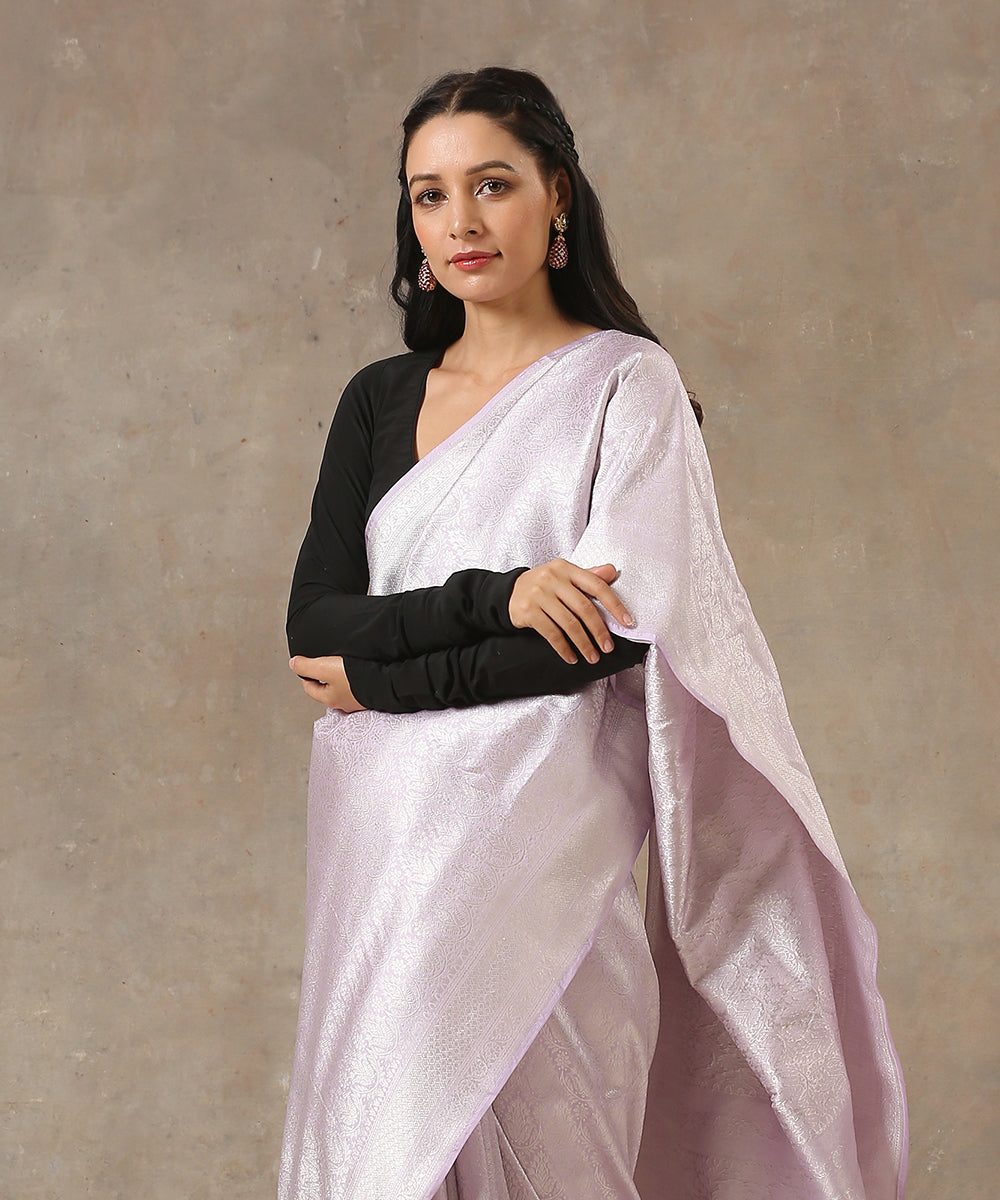 Lavender_Handloom_Pure_Katan_Silk_Kimkhab_Banarasi_Saree_with_Silver_Zari_WeaverStory_01