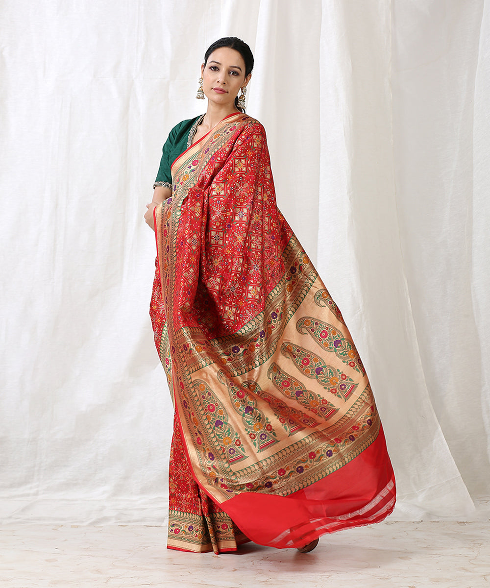 Handloom_Red_Pure_Katan_Silk_Double_Warp_Banarasi_Patola_Saree_WeaverStory_02