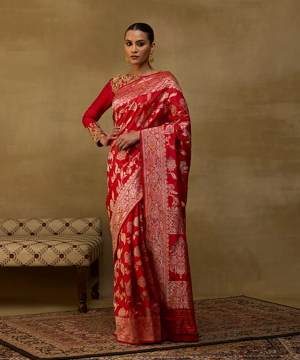 Handloom_Red_Pure_Katan_Silk_Banarasi_Saree_With_Antique_Zari_Kadhwa_Jaal_And_Mustard_Meenakari_WeaverStory_01