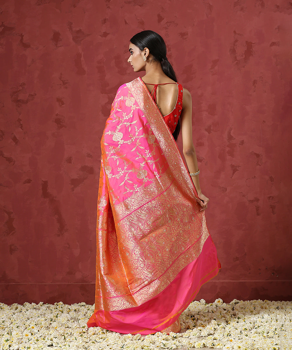 Handloom_Orange_and_Pink_Pure_Katan_Silk_Banarasi_Saree_with_Sona_Rupa_Jaal_WeaverStory_03