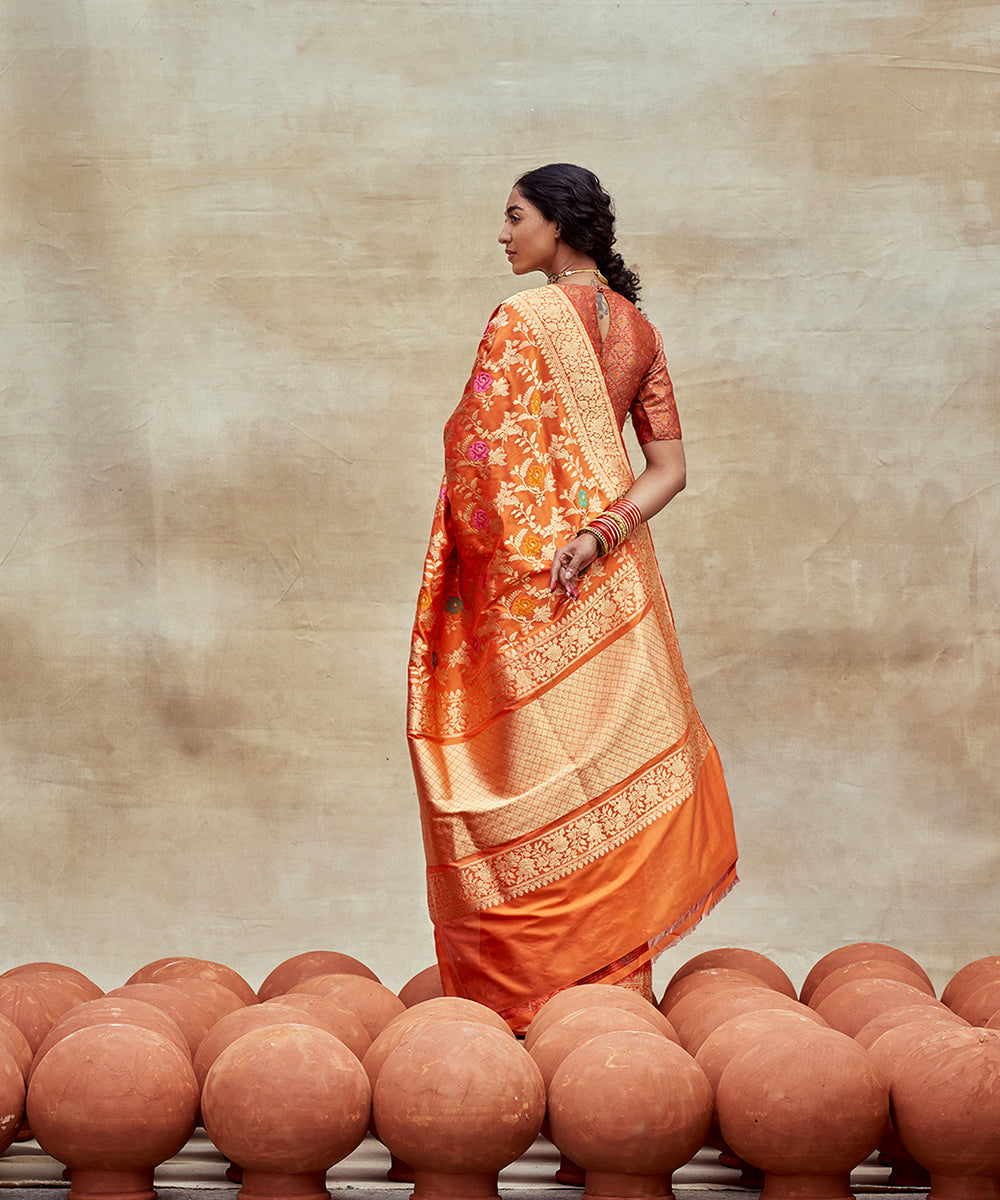 Orange_Handloom_Pure_Katan_Silk_Saree_Banarasi_Saree_with_Sona_Rupa_Jaal_WeaverStory_05
