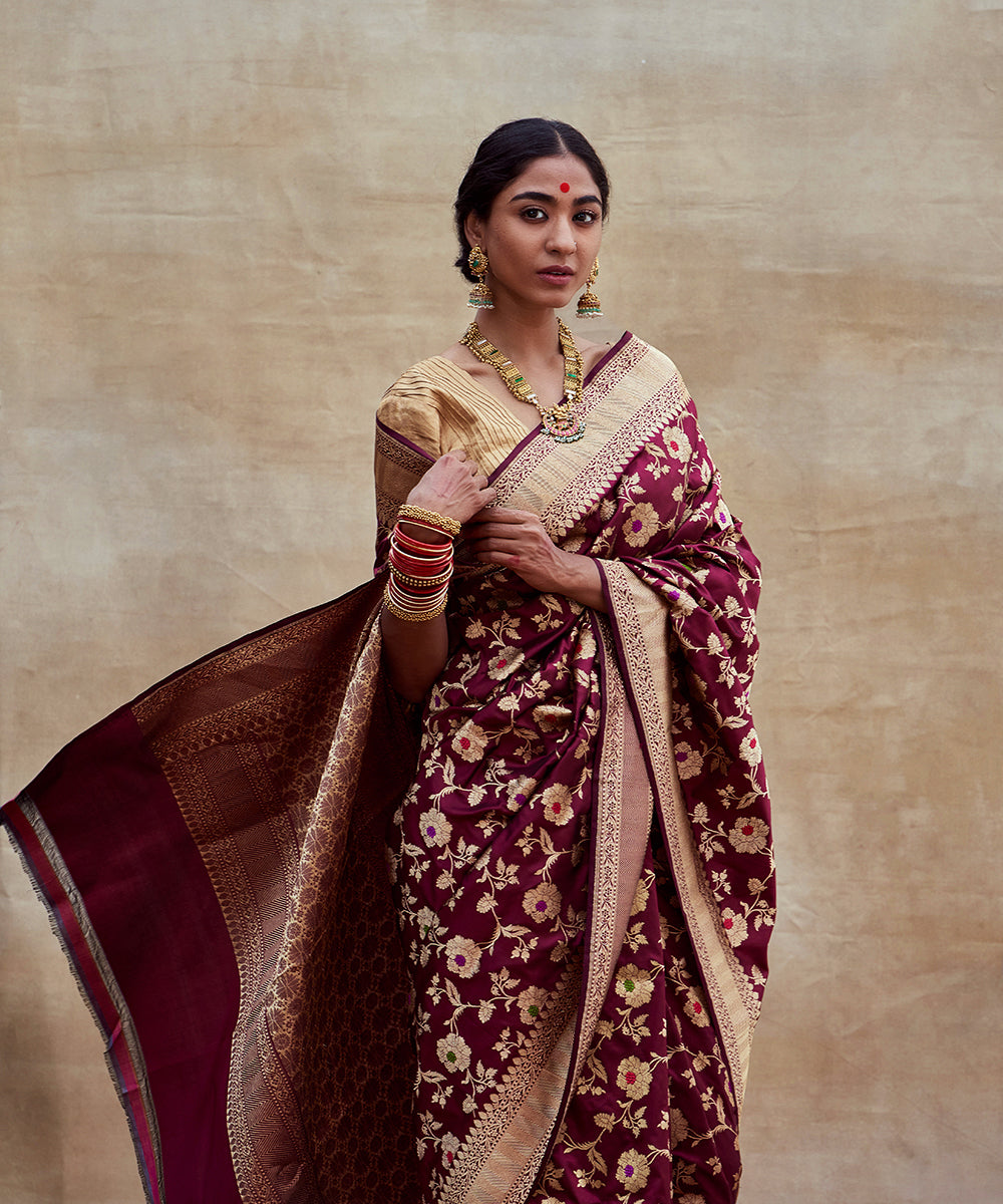 Handloom_Maroon_Pure_Katan_Silk_Banarasi_Saree_with_Meenakari_Jaal_WeaverStory_01