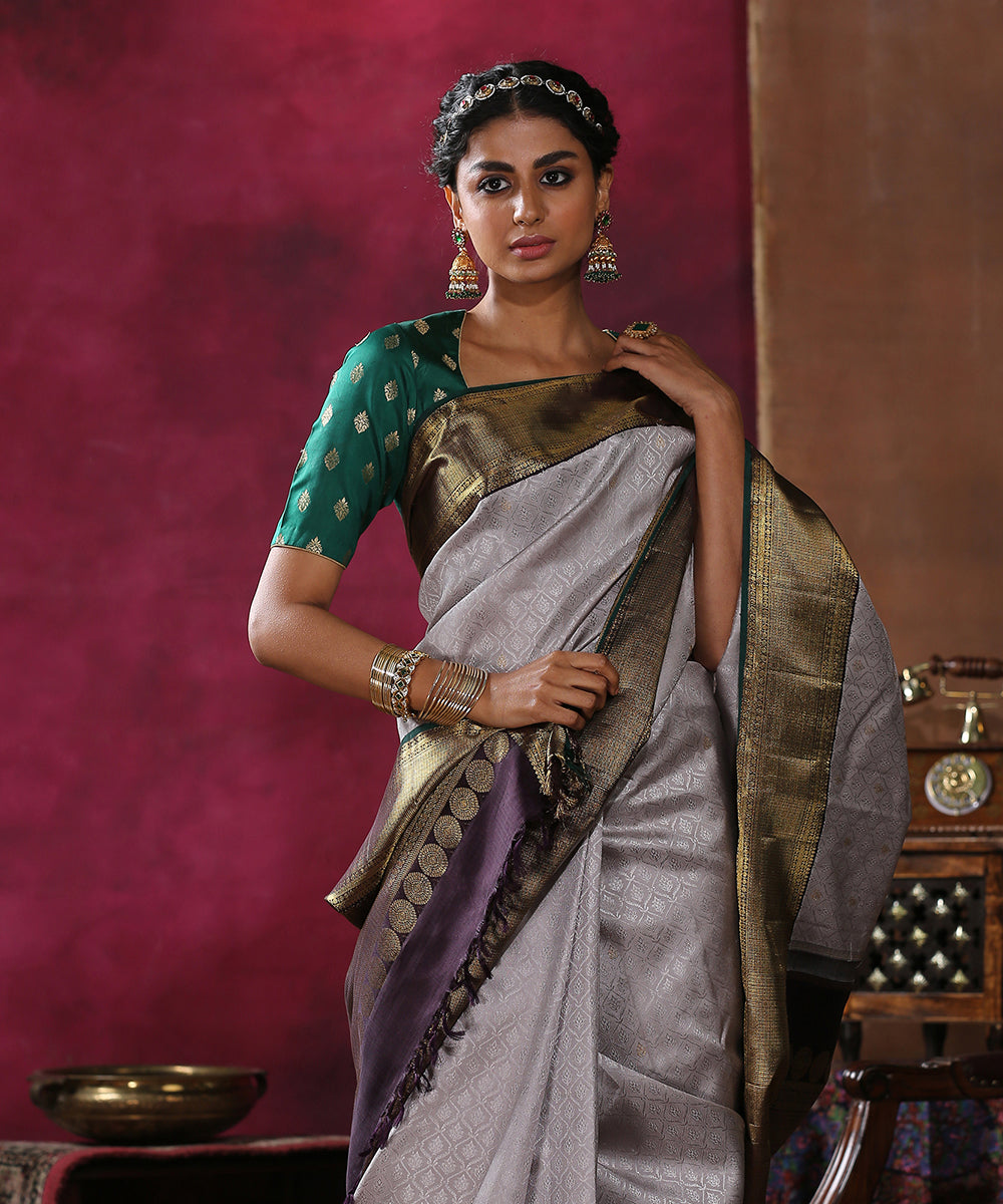 Handloom_Grey_Pure_Silk_Kanjivaram_Saree_With_Embossed_Weave_And_Purple_And_Gold_Border_WeaverStory_01