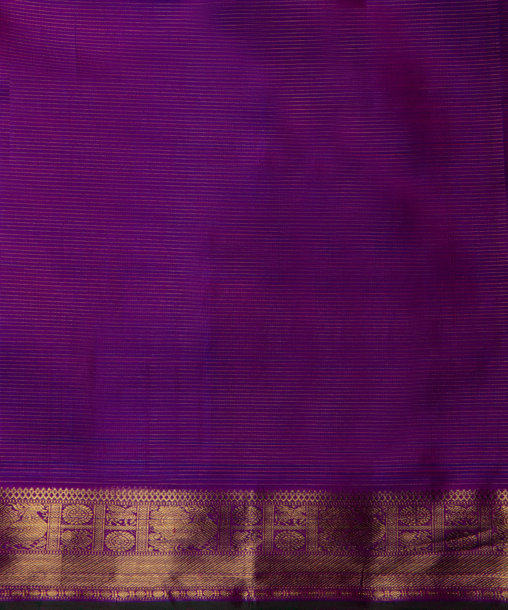 Purple_Handloom_Vaira_Oosi_Pure_Zari_Kanjivaram_Silk_Saree_WeaverStory_05