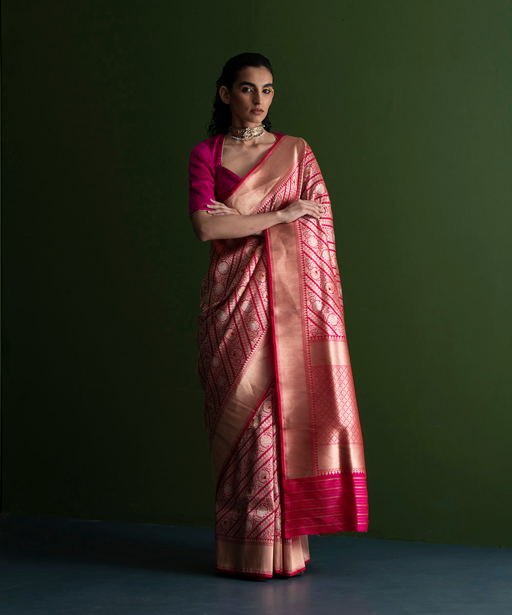 Pink_Handloom_Kimkhab_Pure_Katan_Silk_Banarasi_Saree_with_Aada_Bel_WeaverStory_02