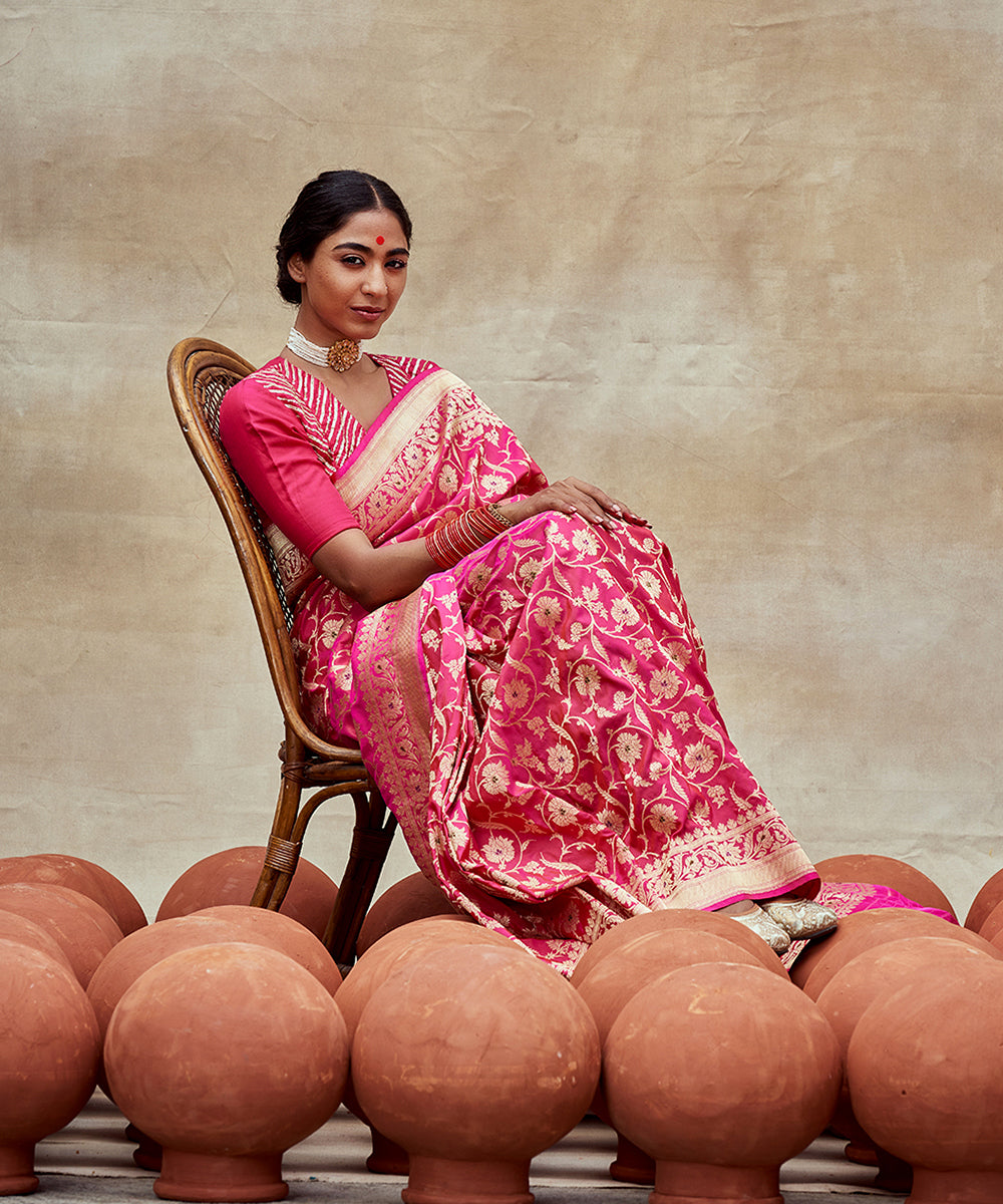 Pink_Handloom_Pure_Katan_Silk_Banarasi_Saree_With_Lotus_Flower_Motifs_WeaverStory_01