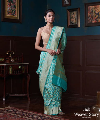 Sky_Blue_Handloom_Pure_Katan_Silk_Banarasi_Saree_With_Jangla_Design_WeaverStory_02