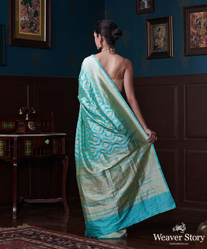 Sky_Blue_Handloom_Pure_Katan_Silk_Banarasi_Saree_With_Jangla_Design_WeaverStory_03