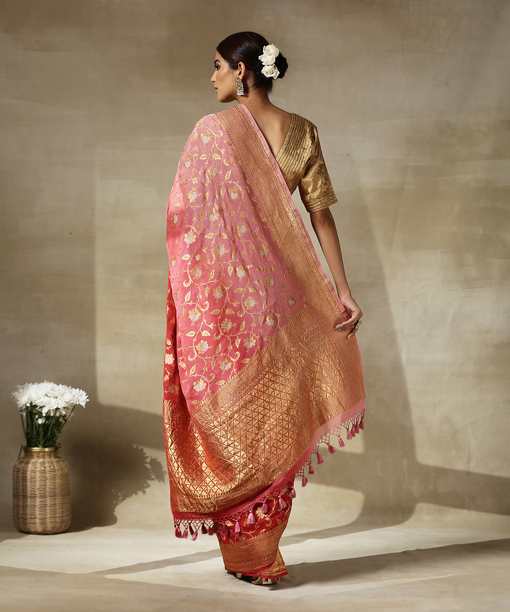 Handloom_Rust_And_Pink_Banarasi_Georgette_Saree_With_All_Over_Floral_Jaal_WeaverStory_03