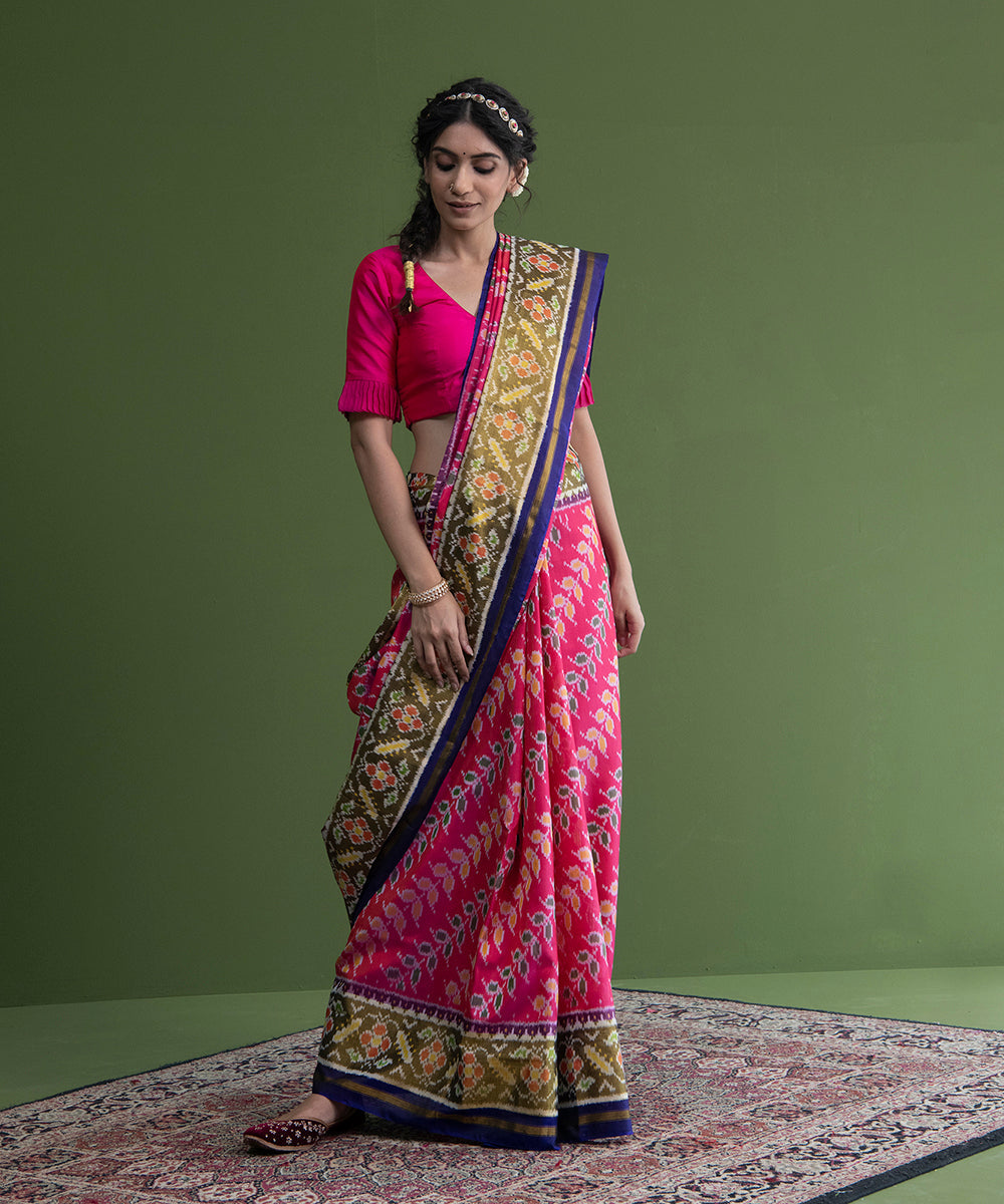 Handloom_Pink_And_Blue_Weft_Dyed_Single_Ikat_Rajkot_Patola_Saree_WeaverStory_02