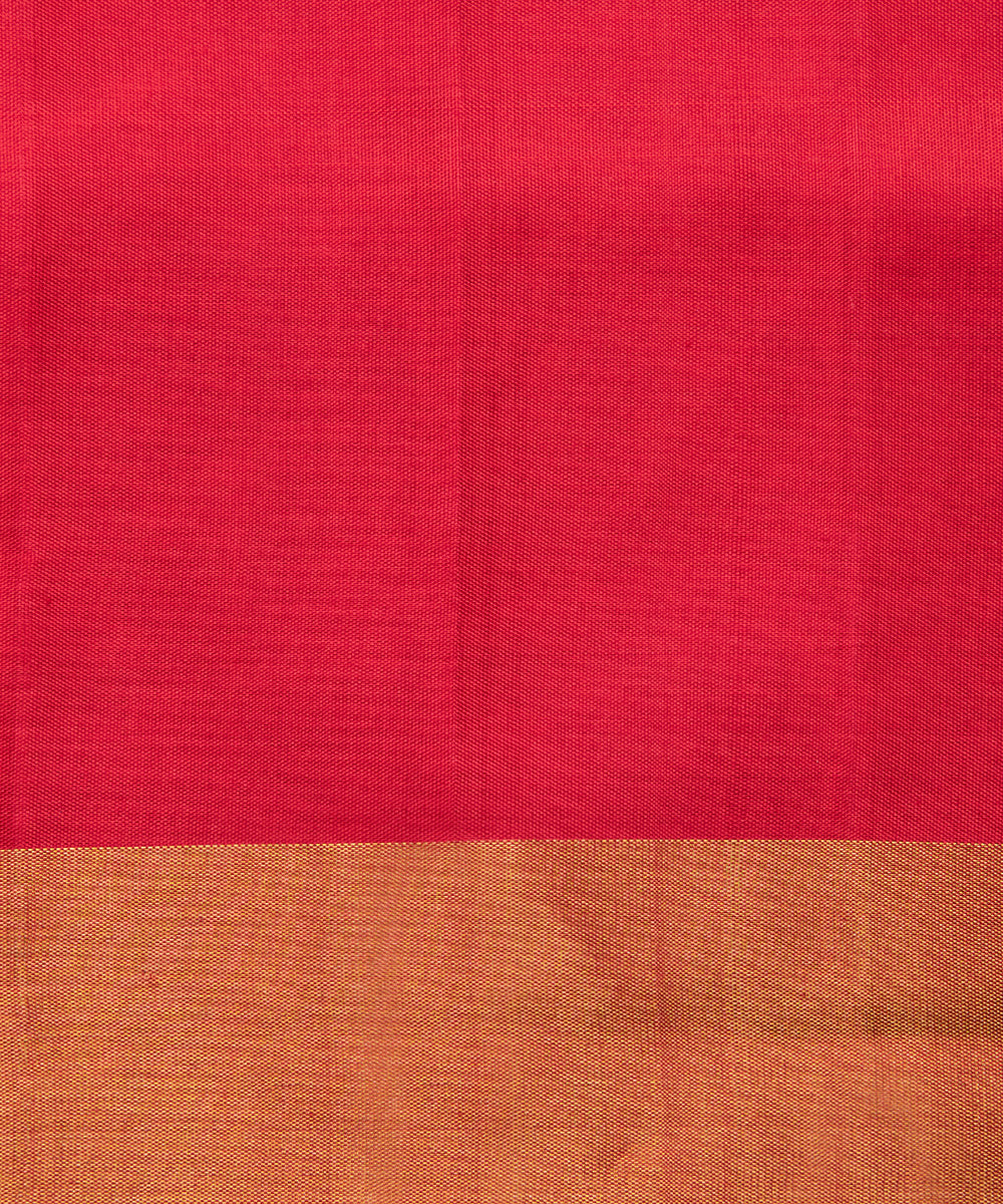 Handloom_Blue_Single_Ikat_Mulberry_Silk_Rajkot_Patola_Saree_With_Red_Border_WeaverStory_05