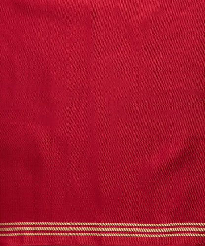 Blue_And_Red_Handloom_Weft_Dyed_Patola_Saree_With_8_Ply_Mulberry_Silk_And_Animal_Motifs_WeaverStory_04