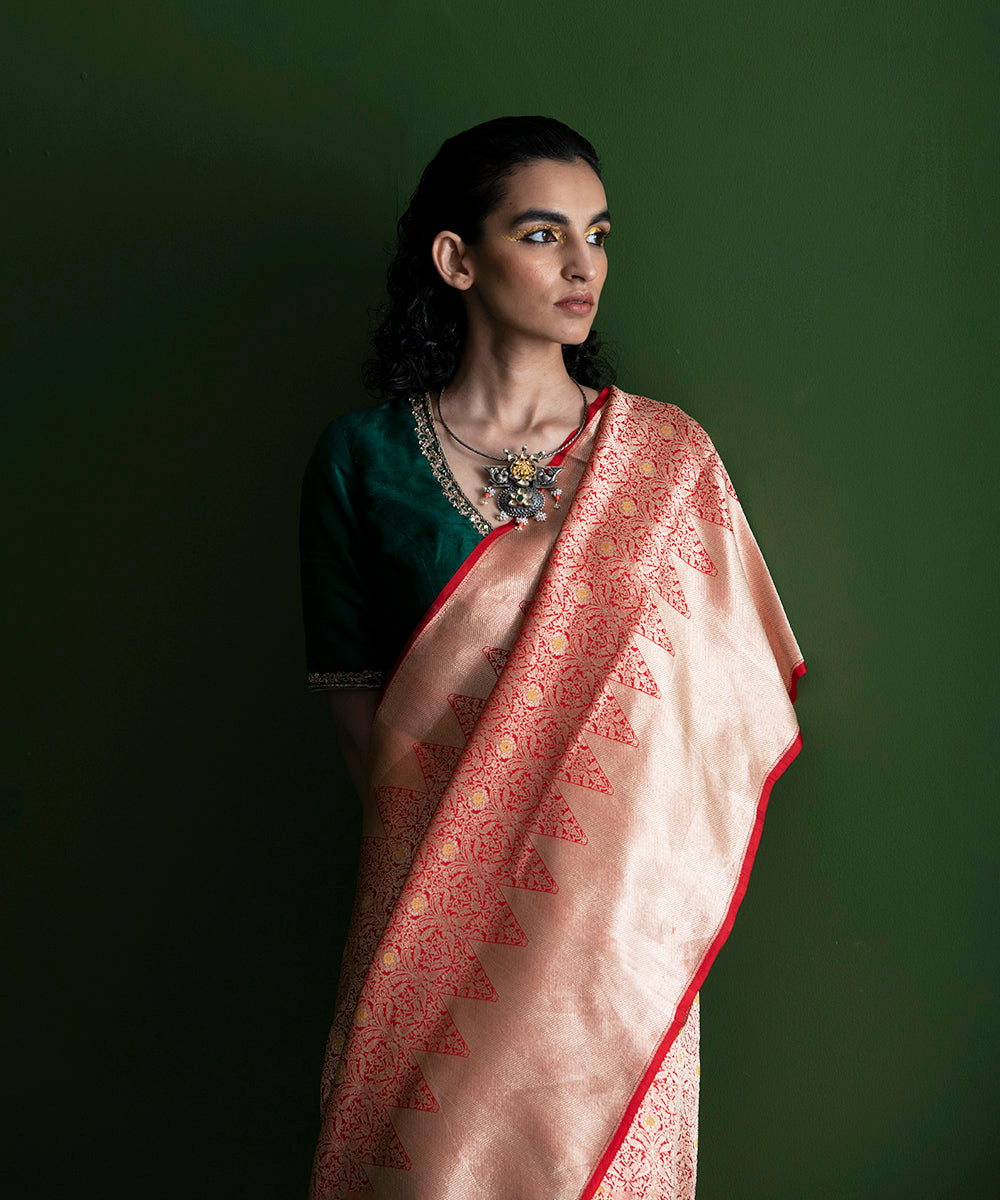 Handloom_Red_Pure_Katan_Silk_Kimkhab_Shikargah_Banarasi_Saree_with_Zari_Border_WeaverStory_01
