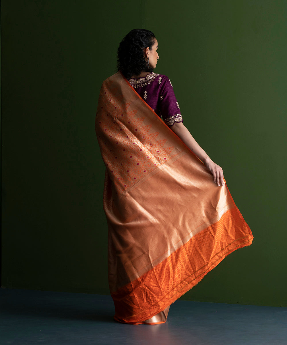 Orange_Handloom_Pure_Katan_Silk_Kimkhab_Shikargah_Banarasi_Saree_with_Zari_Pallu_WeaverStory_03