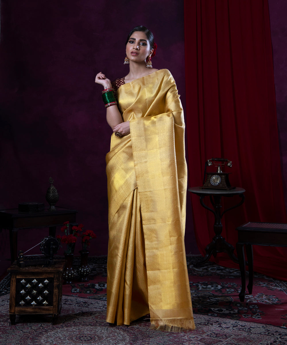 Gold_Handloom_Pure_Silk_Kanjivaram_Saree_with_Brocade_Weave_WeaverStory_02