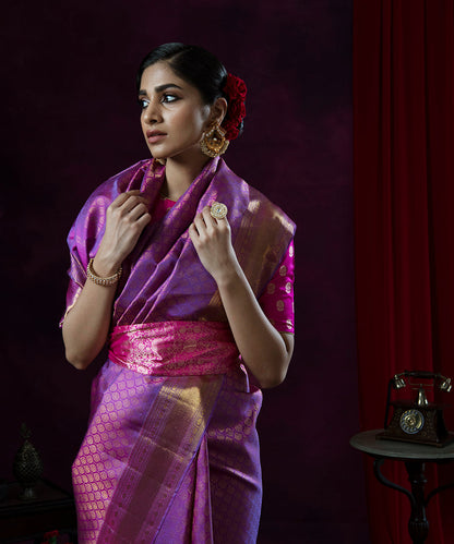 Handloom_Purple_Pure_Zari_Kanjivaram_Saree_in_Pure_Silk_Fabric_WeaverStory_01
