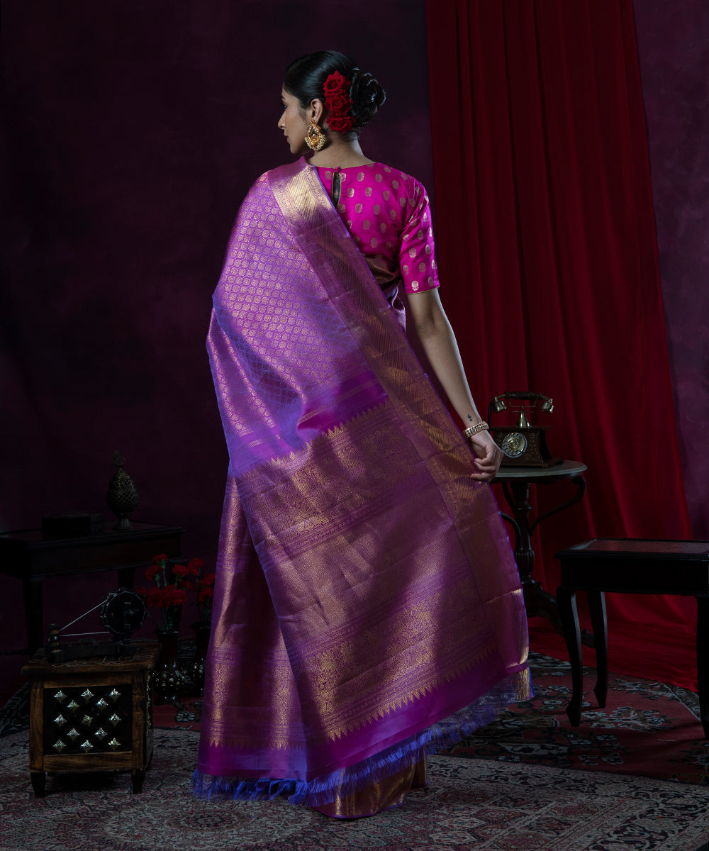 Handloom_Purple_Pure_Zari_Kanjivaram_Saree_in_Pure_Silk_Fabric_WeaverStory_03