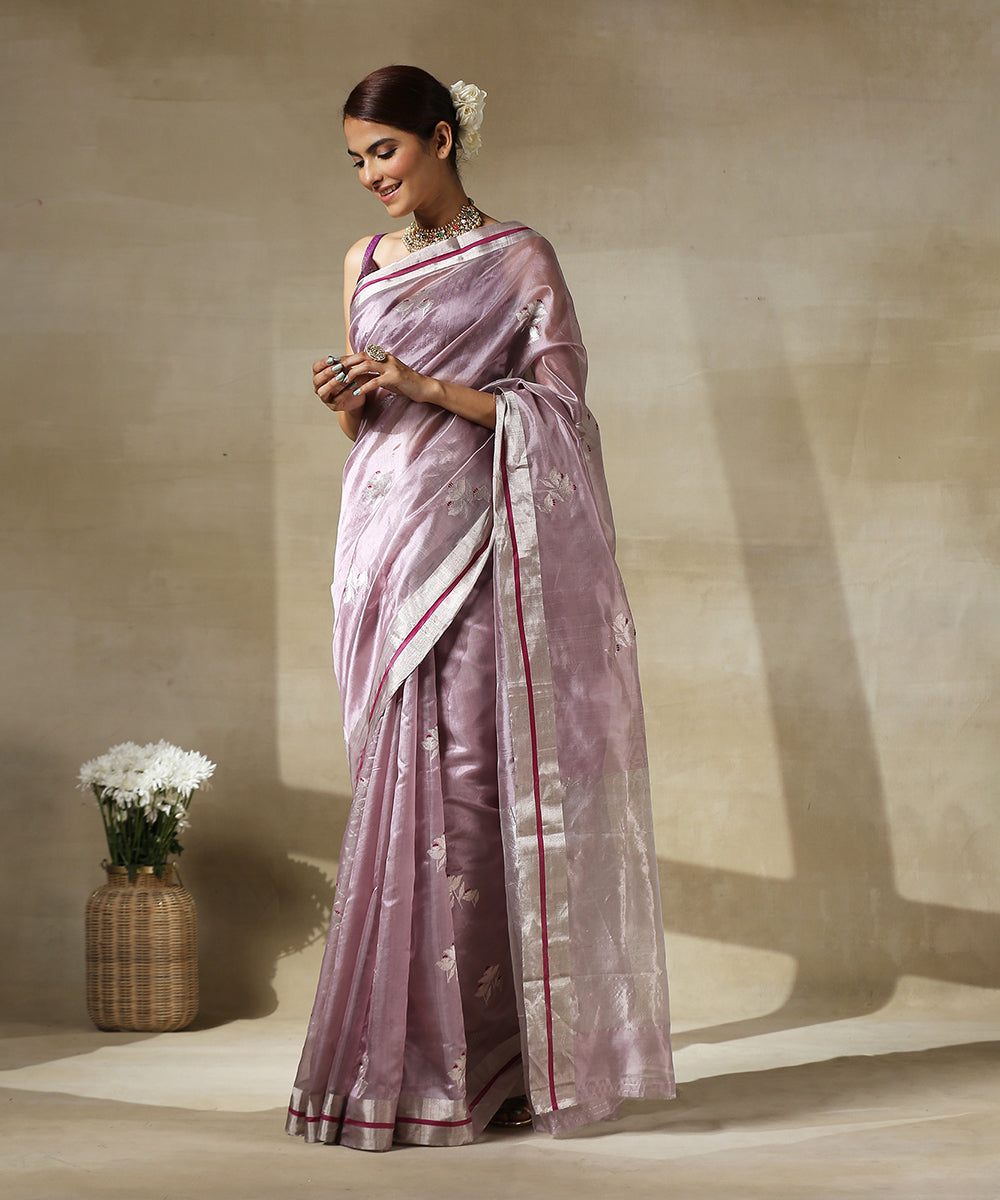 Handloom_Mauve_Chanderi_Silk_Saree_With_Silver_Zari_Three_Flower_Motif_and_Champagne_Zari_Border_WeaverStory_02