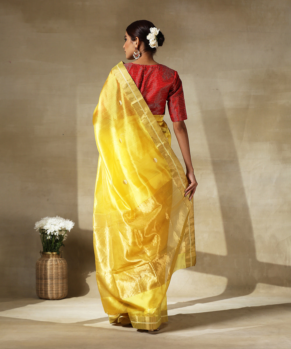 Yellow_Silk_Handloom_Chanderi_Saree_With_Small_Eknaliya_Lotus_Flower_Motifs_WeaverStory_03