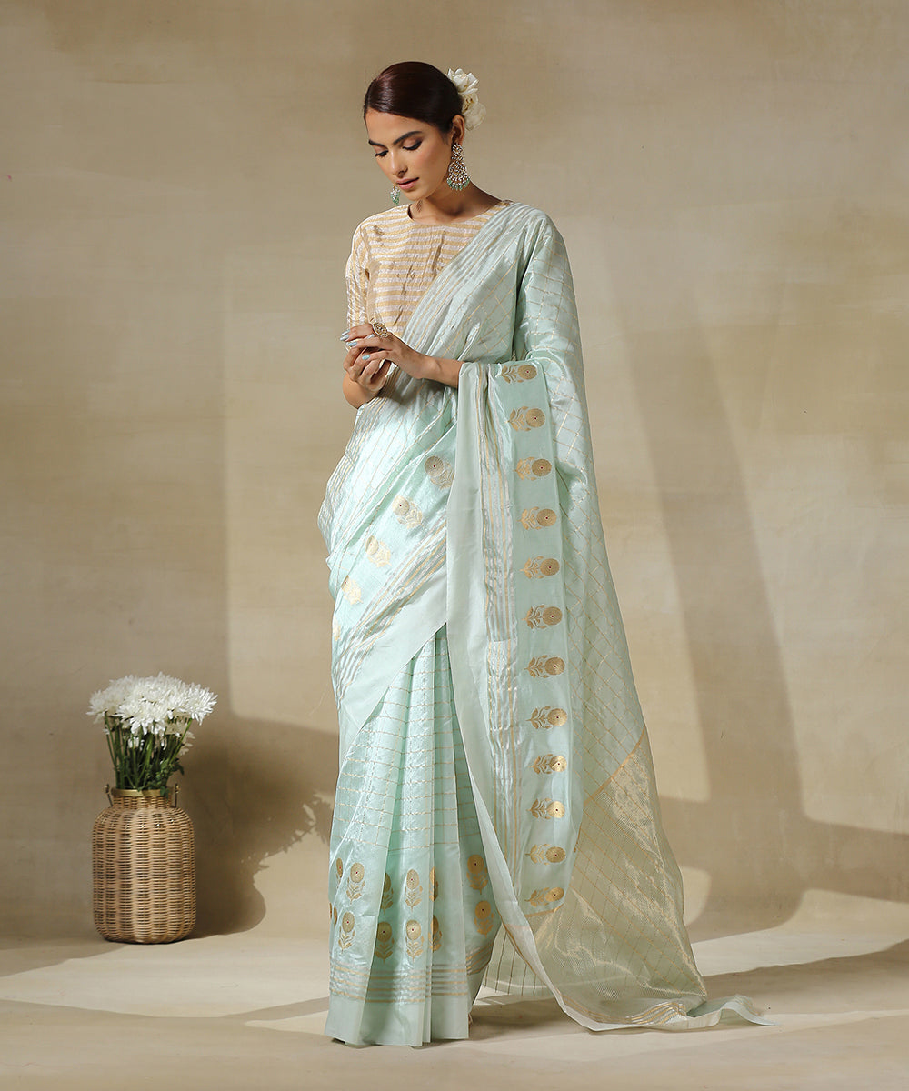 Handloom_Light_Green_Chanderi_Silk_Saree_With_Zari_Checks_And_Flower_Motifs_WeaverStory_02