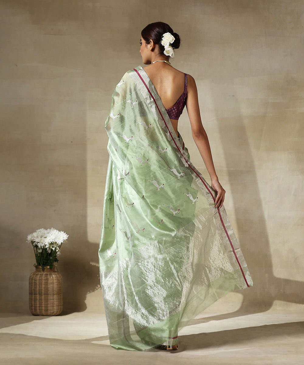 Light_Green_Handloom_Chanderi_Silk_Saree_With_Eknaliya_Deer_Motifs_In_Silver_Zari_WeaverStory_03