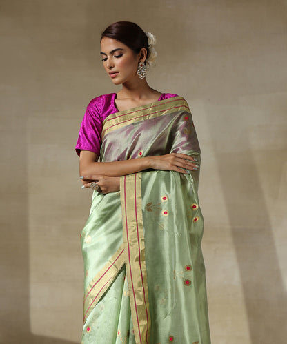 Handloom_Light_Green_3_Flower_Motif_Chanderi_Silk_Saree_With_Red_Meenakari_WeaverStory_01