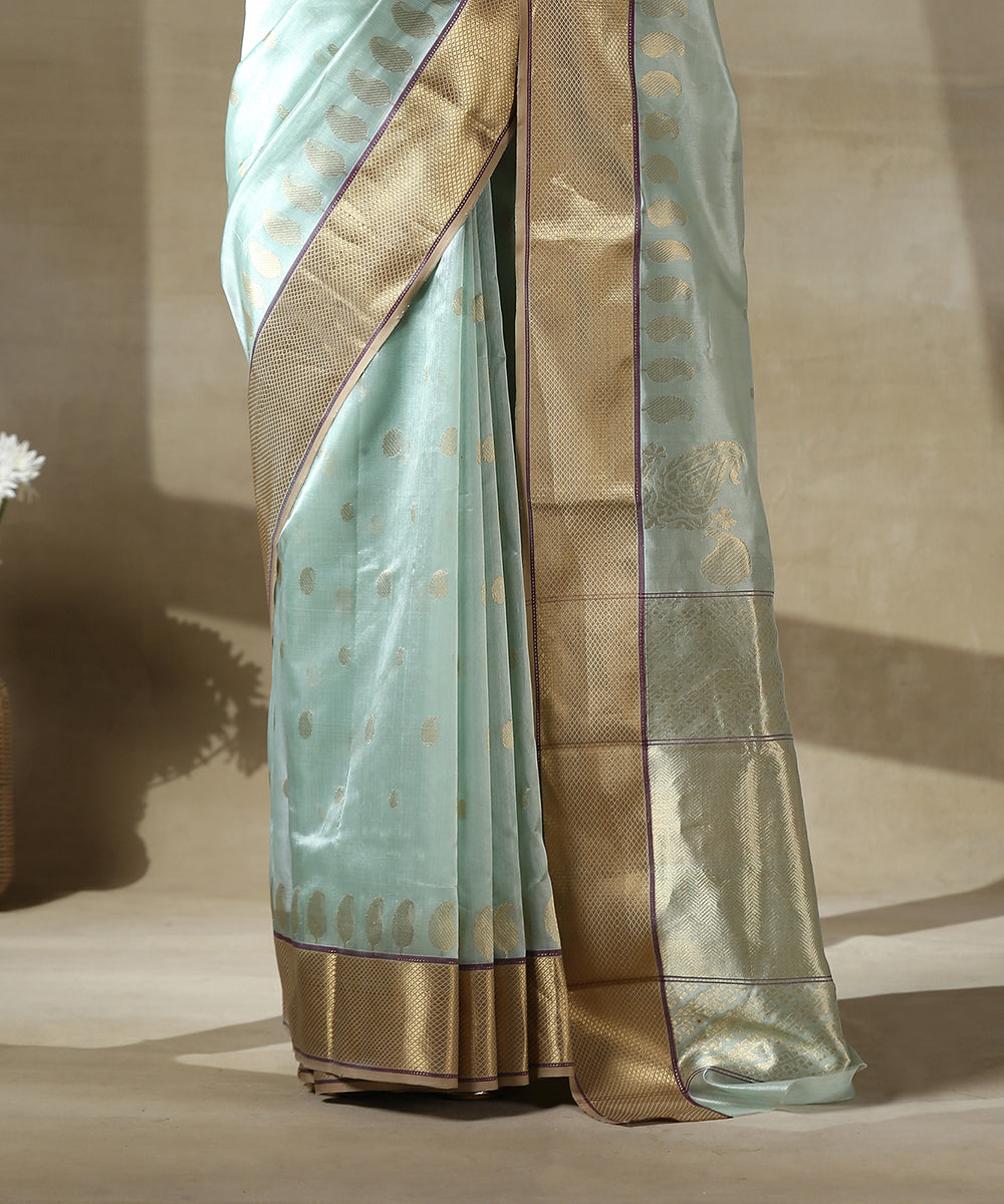 Handloom_Light_Green_Chanderi_Silk_Saree_With_Paisley_Woven_All_Over_And_Paisley_Border_WeaverStory_04