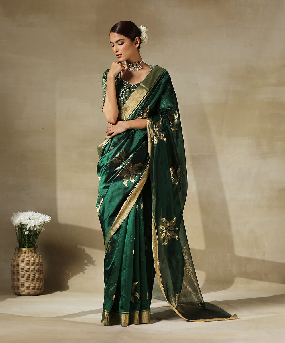 Handloom_Emerald_Green_Chanderi_Silk_Saree_With_Gold_Zari_Flower_Motifs_WeaverStory_02