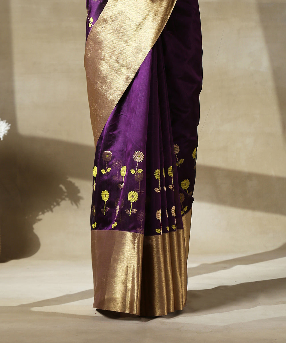 Purple_Handloom_Sunflower_Motifs_Chanderi_Silk_Saree_With_Broad_Zari_Border_WeaverStory_04