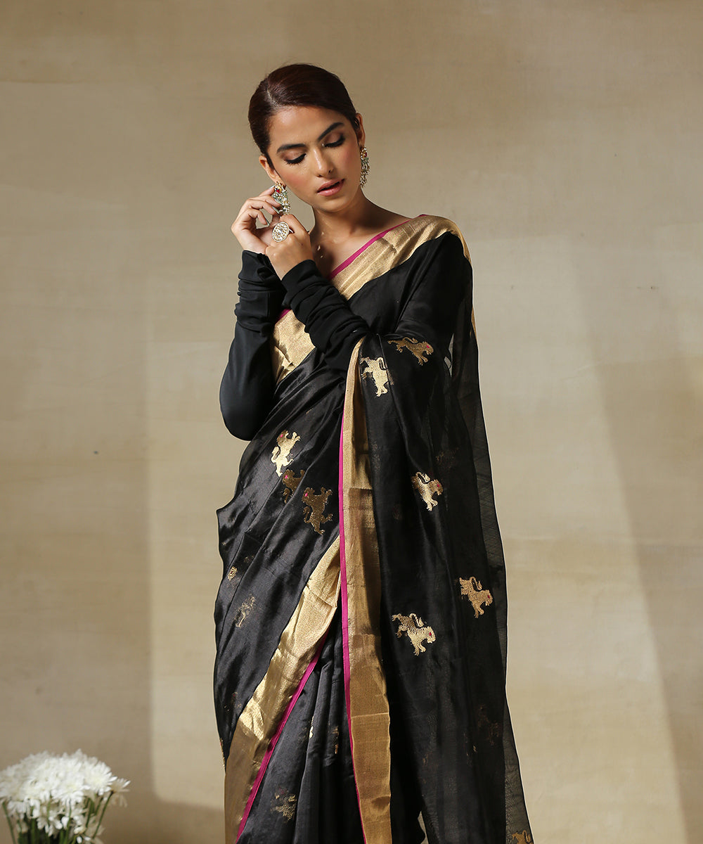 Handloom_Black_Chanderi_Silk_Saree_With_Eknaliya_Lion_Motifs_And_Zari_Border_WeaverStory_01