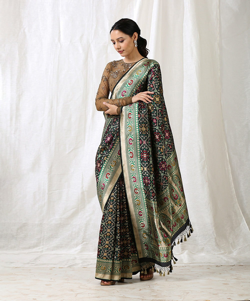 Handloom_Black_Pure_Katan_Silk_Banarasi_Patola_Saree_with_Meenakari_WeaverStory_02