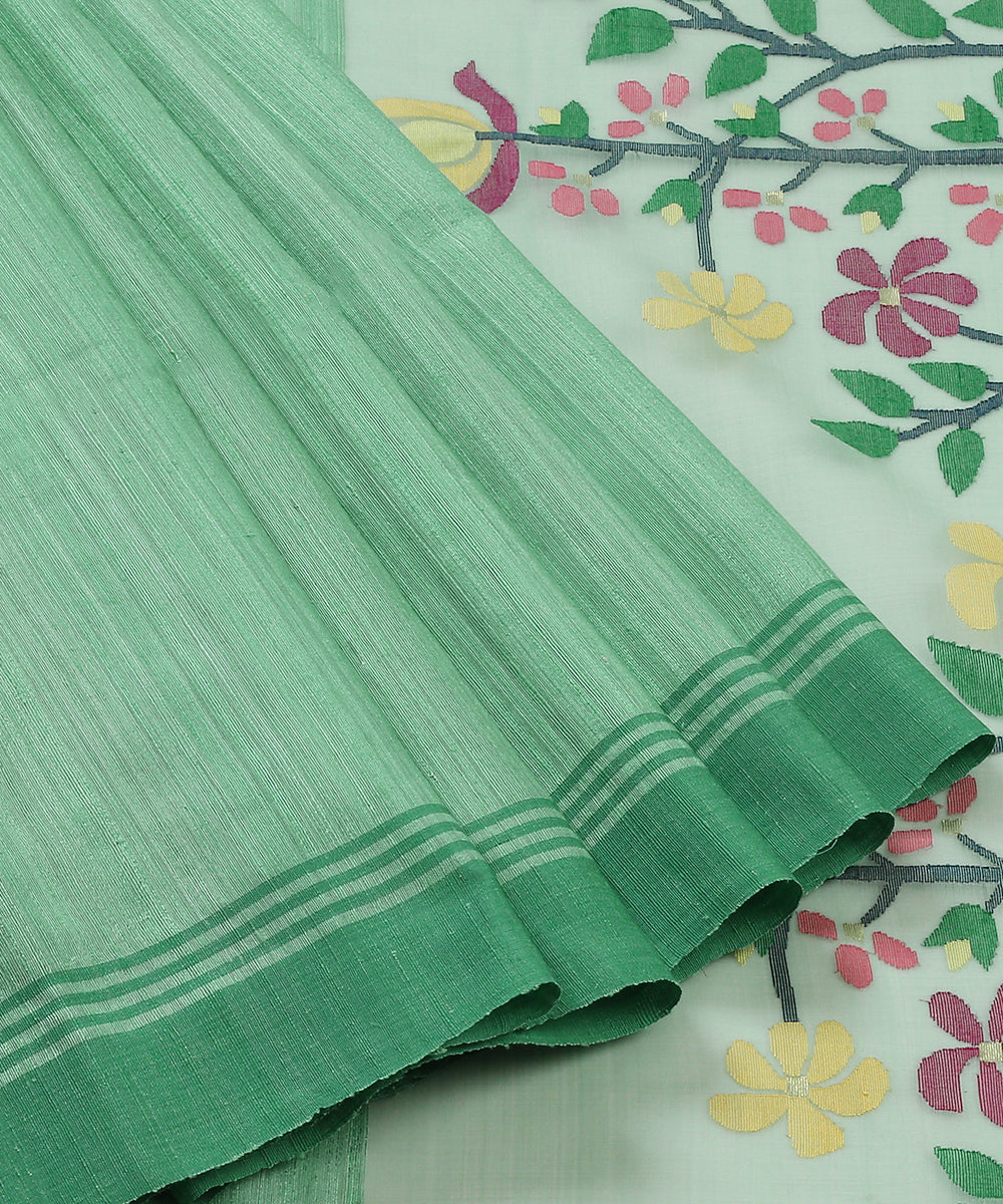 Handloom_Sea_Green_Silk_Jamdani_Saree_With_Leaf_On_Border_WeaverStory_02