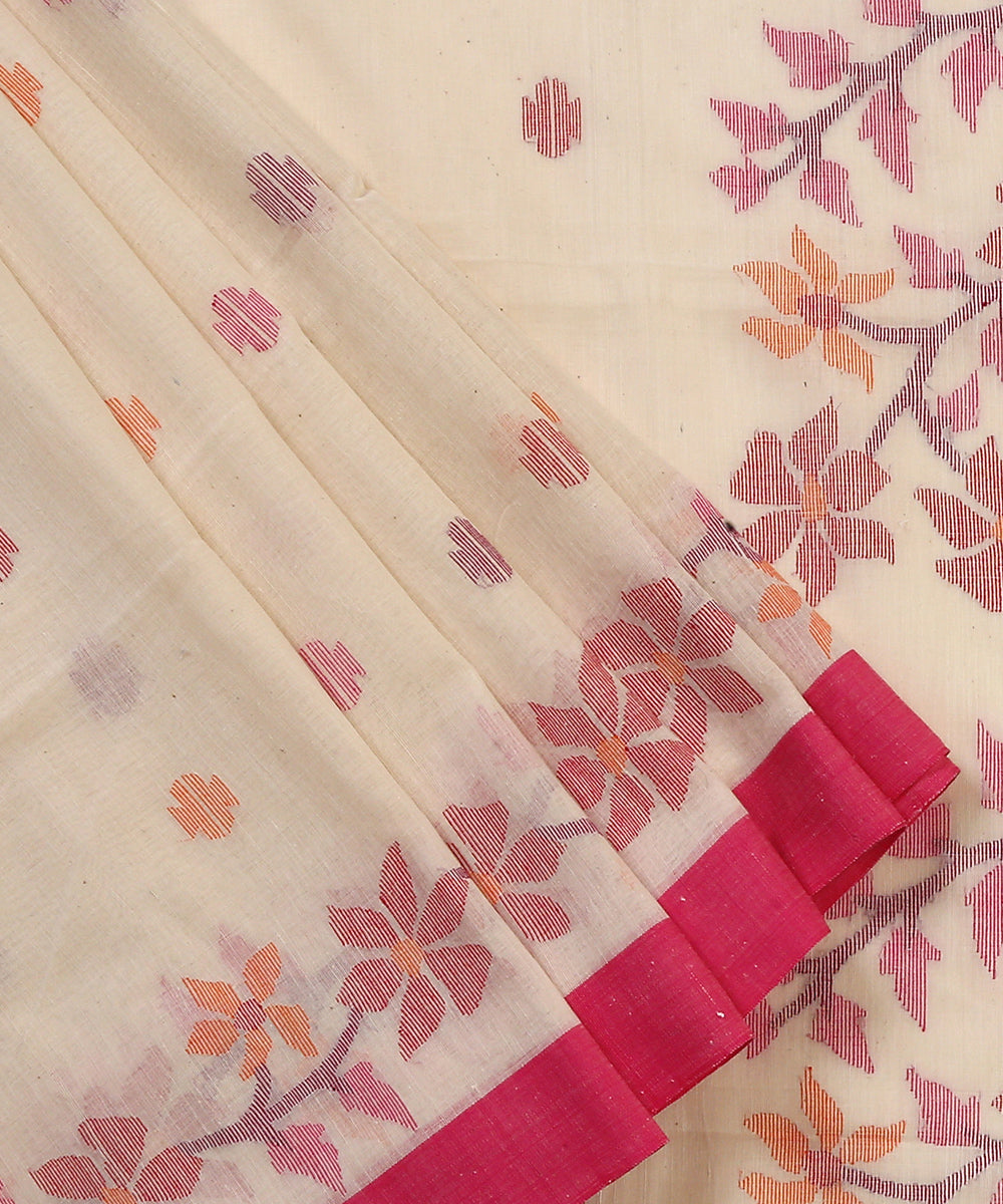 Handloom_White_Cotton_Jamdani_Saree_With_Floral_Border_Pallu_WeaverStory_01