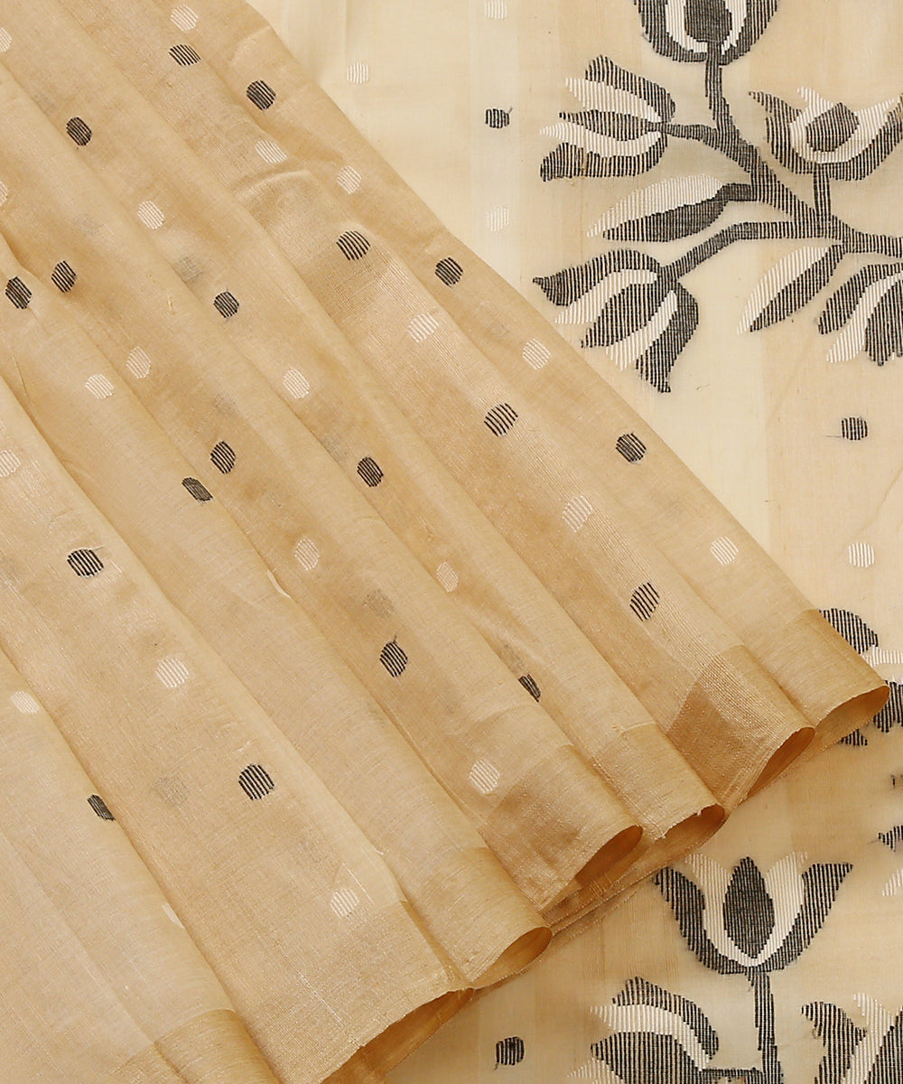 Beige_Handloom_Tussar_Jamdani_Saree_With_Black_And_White_Dots_WeaverStory_02