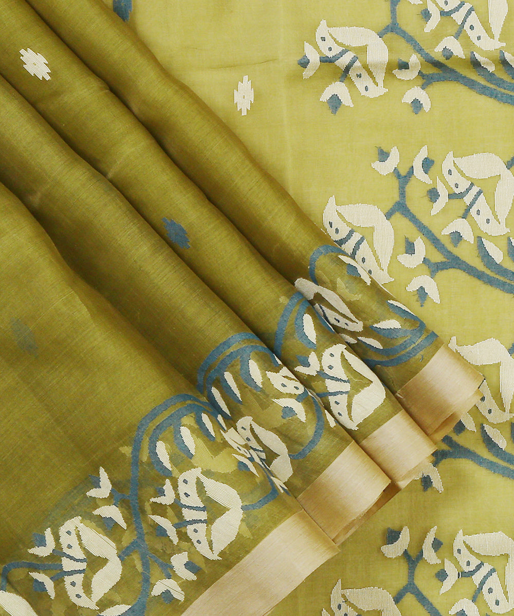 Handloom_Olive_Muslin_Jamdani_Saree_With_Blue_Floral_Border_Pallu_WeaverStory_02