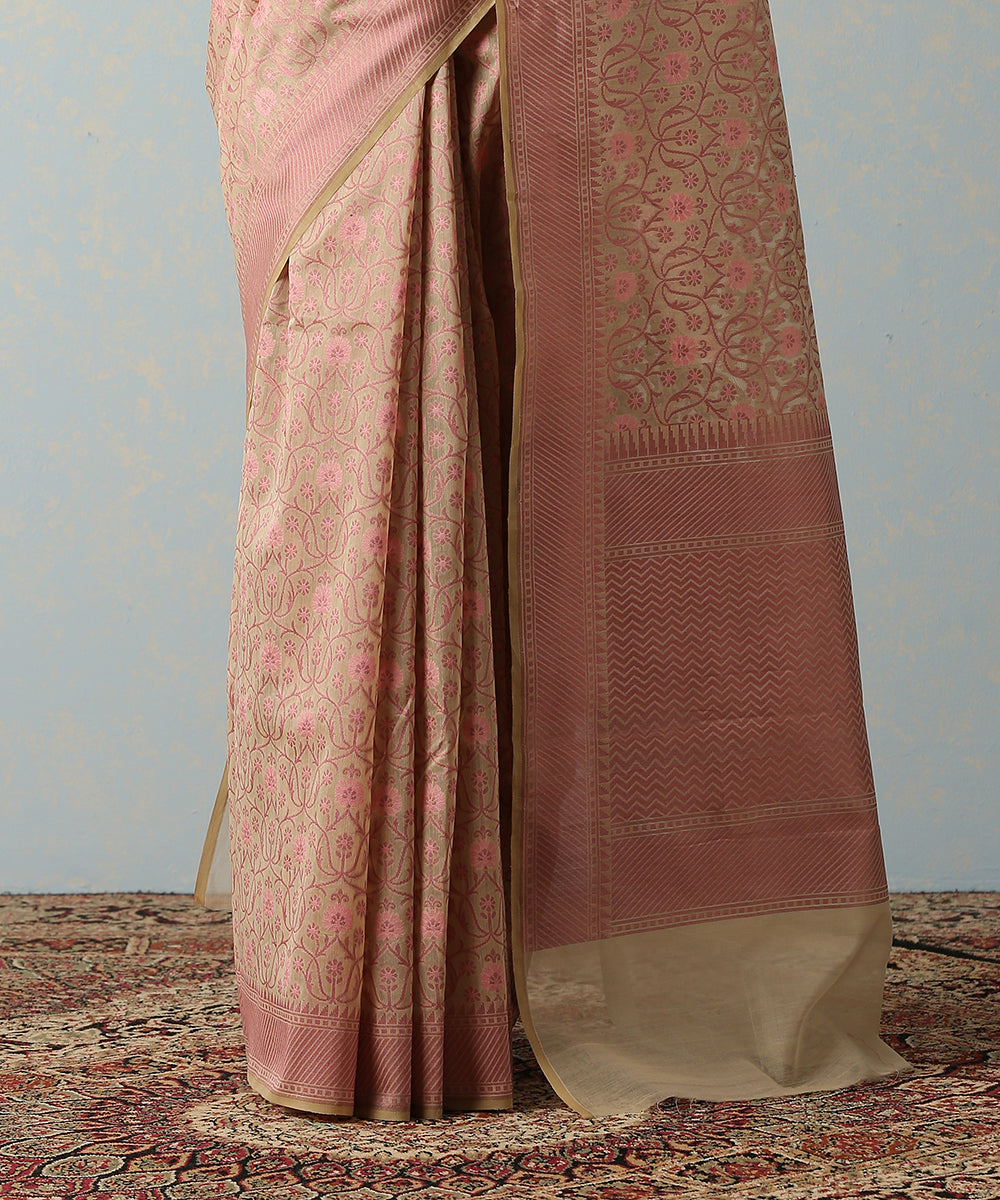 Beige_And_Pink_Handloom_Cotton_Silk_Banarasi_Saree_With_Floral_Cutwork_Weave_WeaverStory_04
