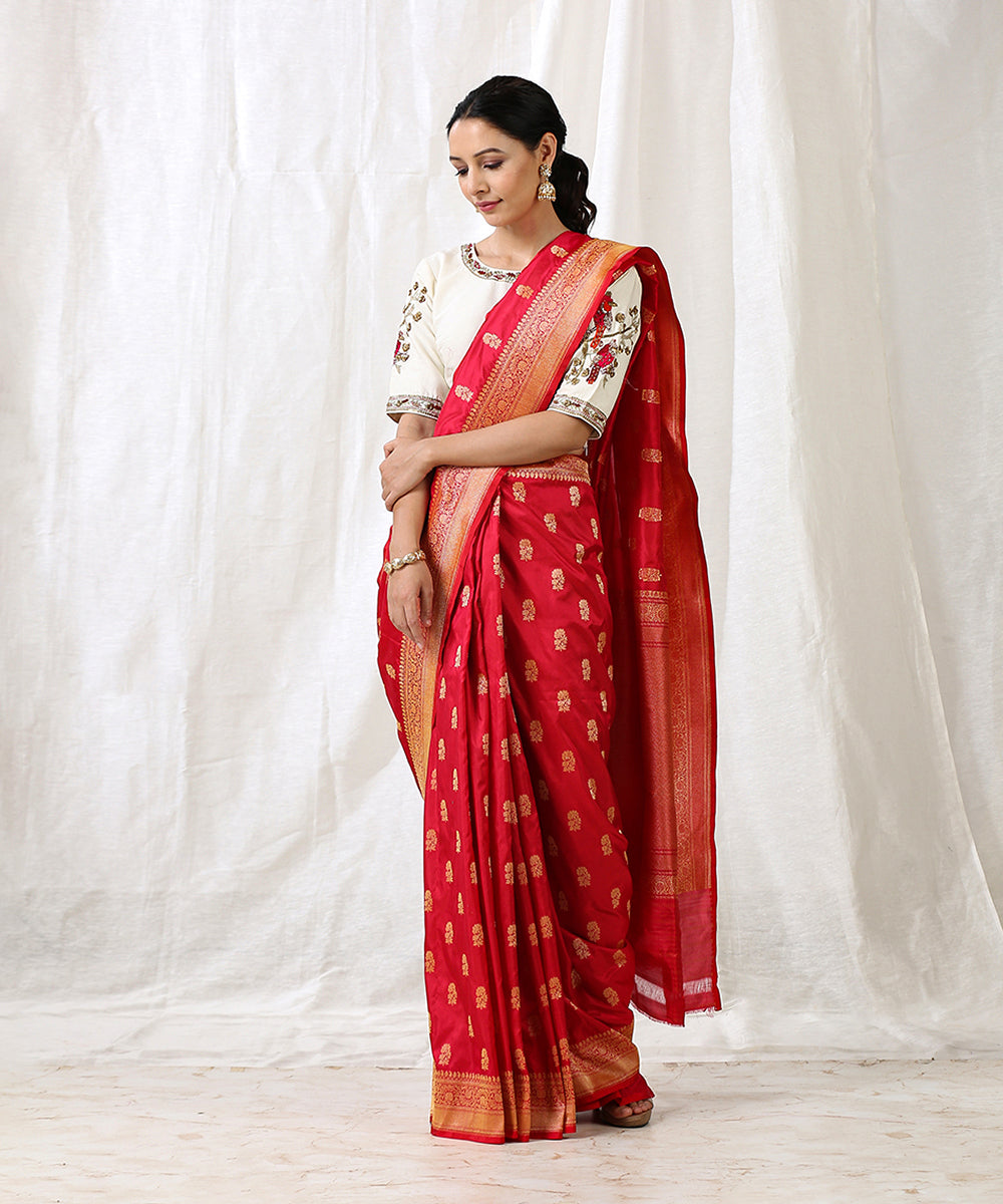 Handloom_Ruby_Red_Katan_Silk_Banarasi_Saree_With_Cutwork_Booti_WeaverStory_02