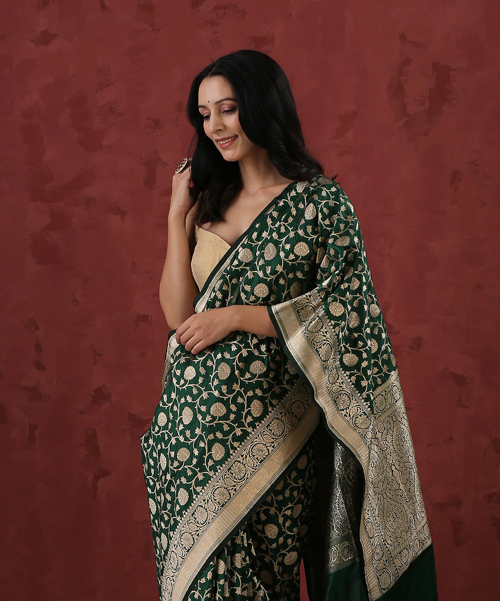 Green_Handloom_Pure_Katan_Silk_Banarasi_Saree_with_Jaal_WeaverStory_01