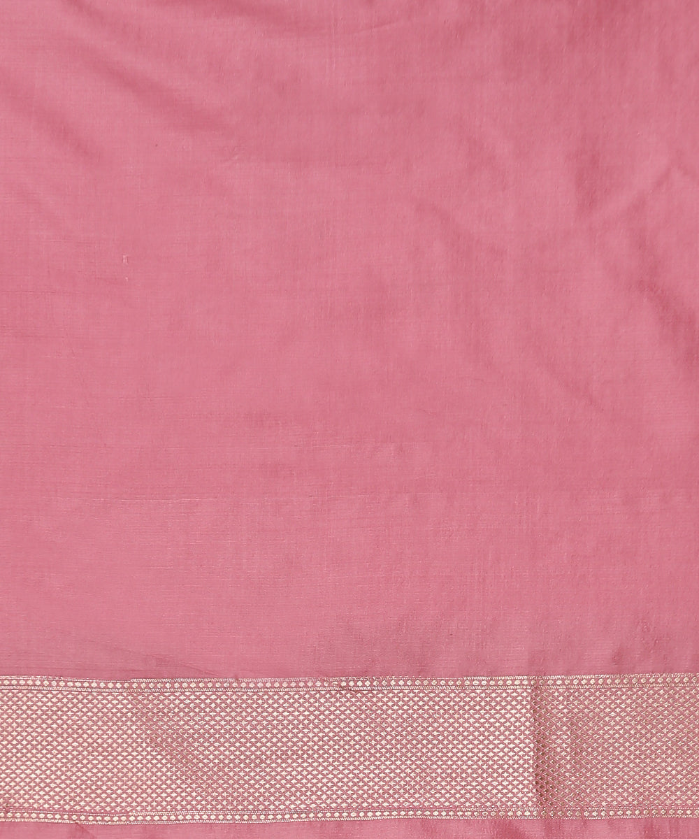 Pink_Handloom_Pure_Katan_Silk_Banarasi_Saree_with_Floral_Bunches_WeaverStory_05
