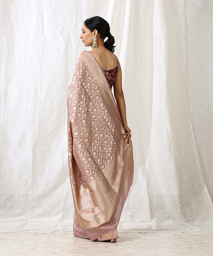 Onion_Pink_Handloom_Pure_Katan_Silk_Banarasi_Saree_with_Floral_Jaal_WeaverStory_03