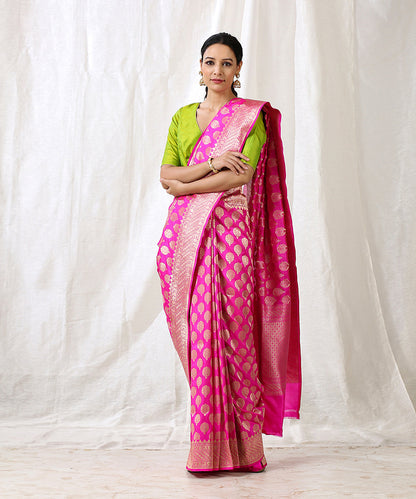 Fuchsia_Pink_Handloom_Pure_Katan_Silk_Banarasi_Saree_with_Cutwork_Booti_WeaverStory_02