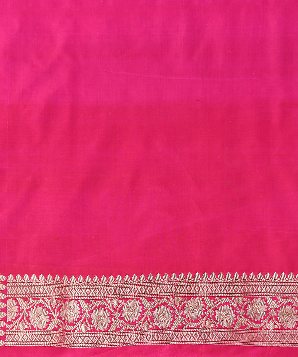 Handloom_Rani_Pink_Pure_Katan_Silk_Banarasi_Saree_with_Cutwork_Booti_WeaverStory_05